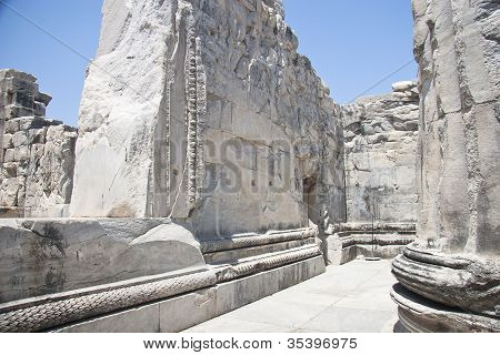 Apollon Tapınağı