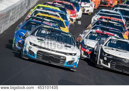 March 20, 2022 - Hampton, GA, USA: Justin Haley race for position for the Folds of Honnor Quik Trip 500 at Atlanta Motor Speedway in Hampton, GA.