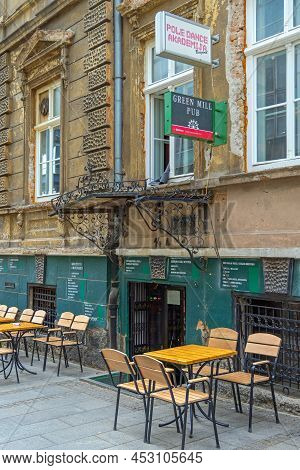 Belgrade, Serbia - April 09, 2022: Green Mill Pub At Raiceva Street Spring Day Open And Ready For Bu