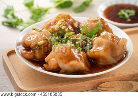 Bawan (ba Wan), Taiwanese Meatball Delicious Street Food.