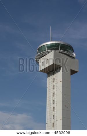 Torre di controllo del traffico aereo