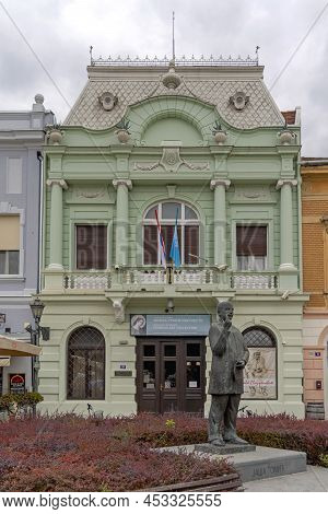 Novi Sad, Serbia - September 21, 2021: Bronze Statue Of Jasa Tomic Landmark In Front Of City Museum 