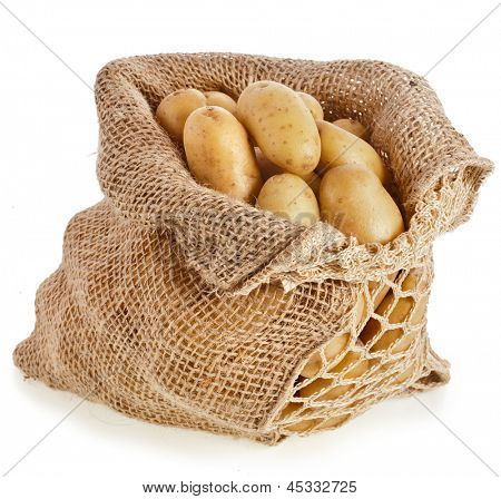 Pommes de terre Ratte dans sac sac isolé sur fond blanc.
