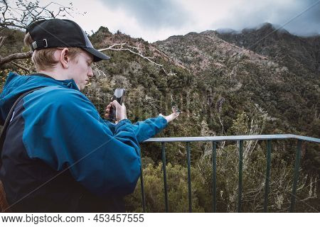 Rare Madeiran Chaffinch Flies Onto A Man's Hand To Get Some Food Crumbs, The Man Captures This Once-