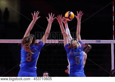 Ankara, Turkey - December 18, 2021: Julia Kudiess And Priscila Daroit In Action During Itambe Minas 