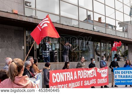 Cangas, Pontevedra, Spain - May 01, 2022: Trade Union Representative Gives A Speech On International