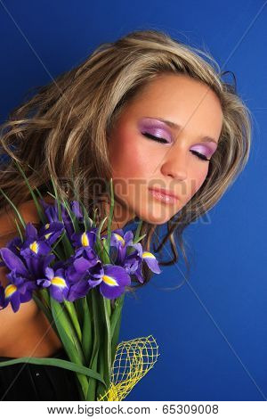 Portrait of an tractive elegant young woman.