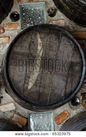 Wood barrel