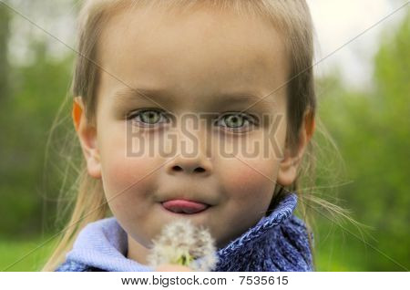 soffiatura tarassaco bambino