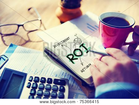 Businessman Notepad Roi Word Concept