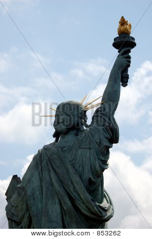 자유의 여 신상