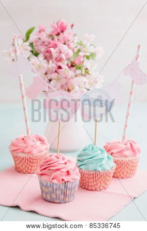 Baby Shower Cupcakes