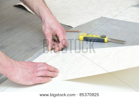 Glueing Wallpaper
