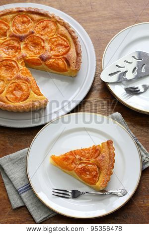apricot tart, tarte aux abricots