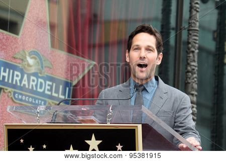 LOS ANGELES - JUL 1:  Paul Rudd at the Paul Rudd Hollywood Walk of Fame Star Ceremony at the El Capitan Theater Sidewalk on July 1, 2015 in Los Angeles, CA