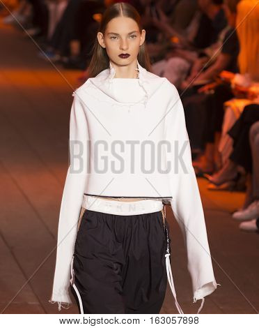 Dkny - Spring 2017 Collection