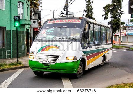 Small City Bus Metalpar