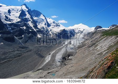 Grossglockner 3798 m , Johannisberg 3453m and Hohe Riffl 3398 m peaks in Austria.