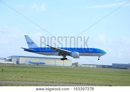 Amsterdam The Netherlands march 31 2015: PH-BQN KLM Royal Dutch Airlines Boeing 777-206(ER) approaching on runway 09-27 Buitenveldert