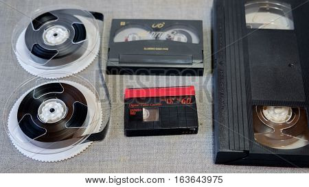different cassette recording tape from the video tape recorder