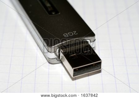 USB Flash paměť 2