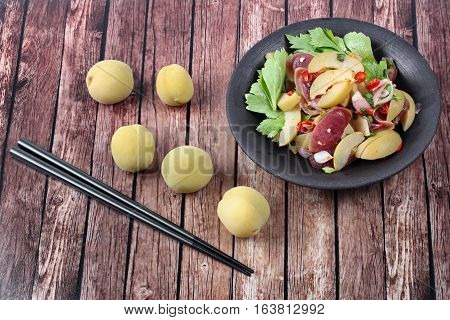 Spicy Sour Chinese Sausage Salad With Peach Honey - Compote .