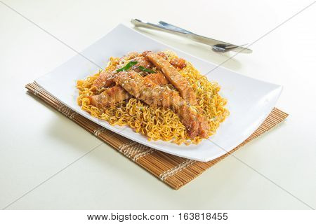 a chinese cuisine photo of fried noodles