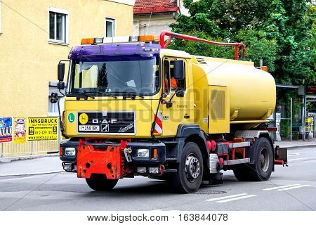Sanitary Truck Oeaf