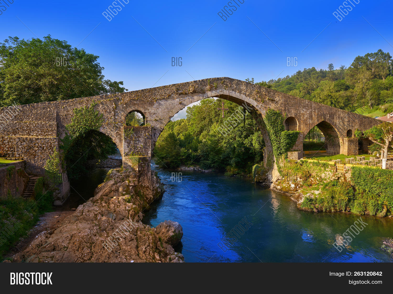 Cangas De Onis Roman Image & Photo (Free Trial) Bigstock