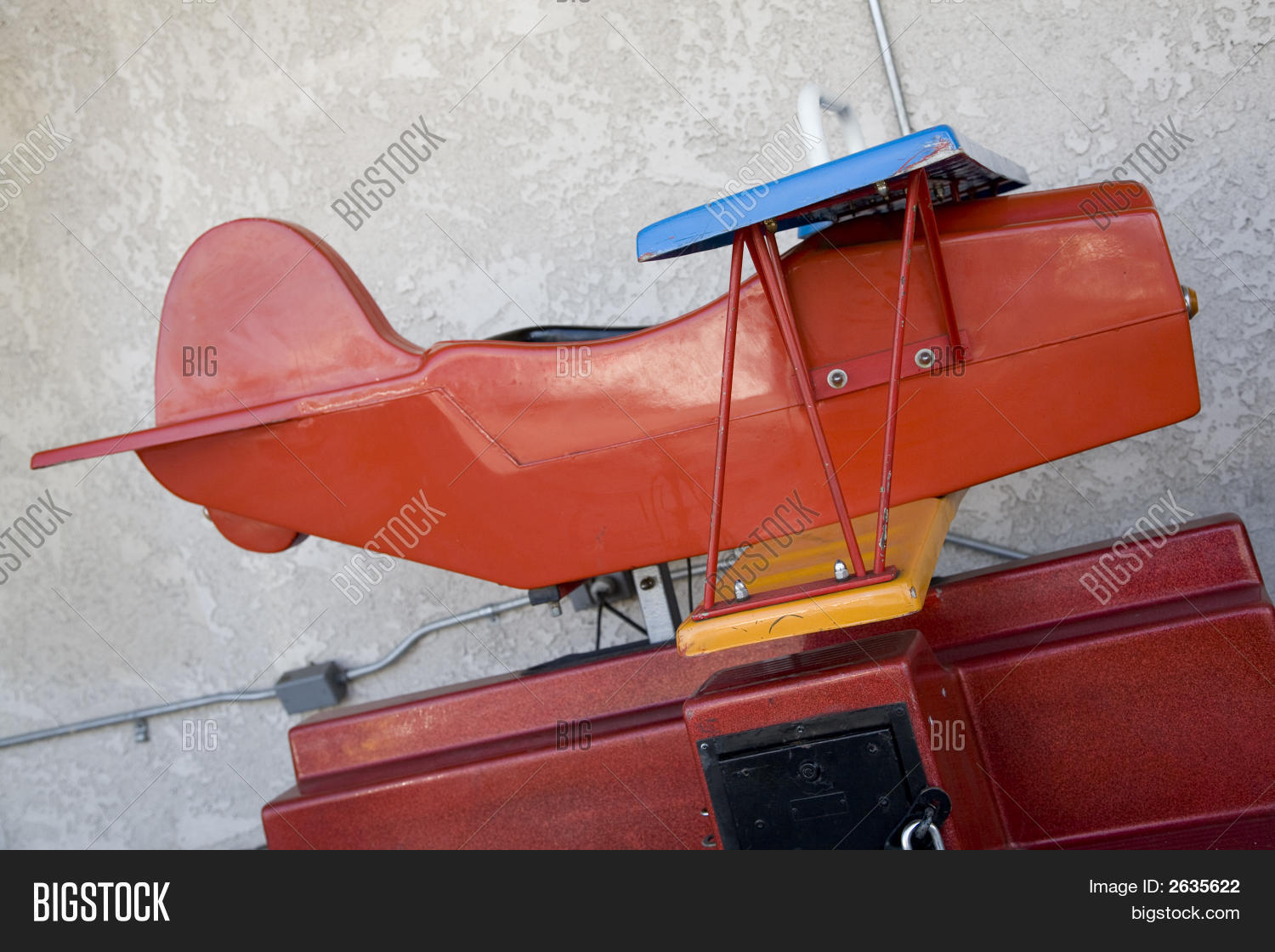 Kiddie Plane Ride Image & Photo (Free Trial) Bigstock