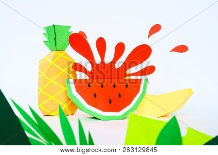 Concept Fruit Juice, Element Reklama. Splash From Watermelon