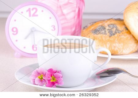 一杯咖啡，早餐。