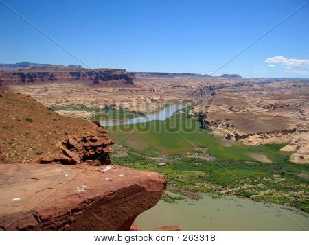 Glen Canyon Overlook