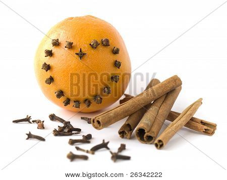 Orange Zimt und Nelken