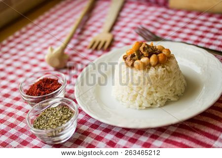 Baked Beans On A Rice / Kuru Fasulye.