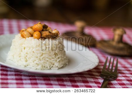 Baked Beans On A Rice / Kuru Fasulye.