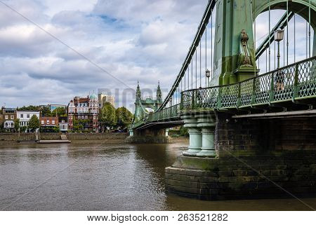 The Hammersmith Bridge, A Suspension Bridge That Crosses The River Thames In West London. Hammersmit