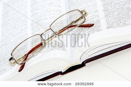 Kitap gözlük