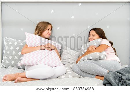 Sleepover Time For Fun. Best Girls Sleepover Party Ideas. Girls Happy Best Friends In Pajamas With P
