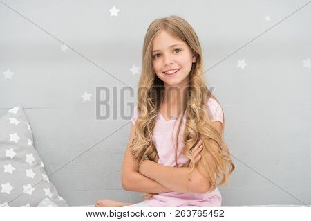 Things You Shouldnt Do At Night If You Want Healthier Hair. How To Style Hair Before Go To Bed. Girl