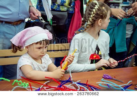 Zaporozhia/ukraine- June 2, 2018:charity Family Festival - Small Girls Participating At Art And Craf