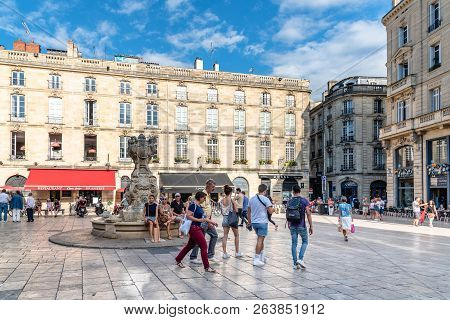 Bordeaux, France - July 22, 2018: Parliament Square Or
Place Du Parlement In French. Crowd Of People