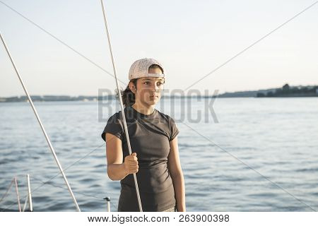 Yaghting Adventure People On The High Sea