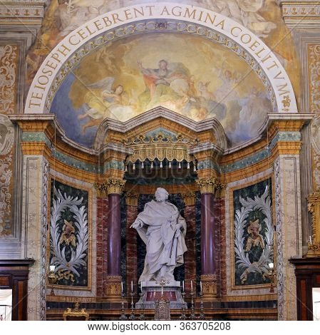 Urbino,  Italy - January 3, 2019: Crystal Chandelier At The Oratorio Di Santo Giuseppe Or Oratory Of