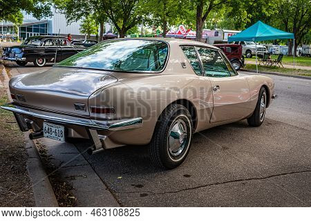 Falcon Heights, Mn - June 19, 2022: High Perspective Rear Corner View Of A 1963 Studebaker Avanti 2 