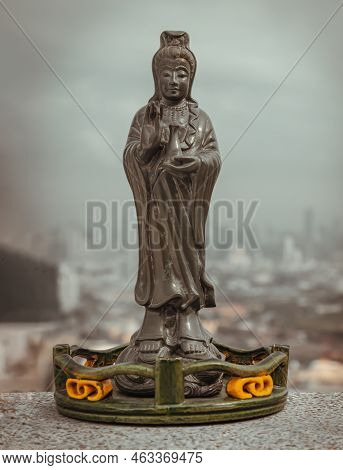 Figurine Of Green Guan Yin Bodhisattva Or Quan Yin Buddha Statue (goddess Of Mercy) With City View B