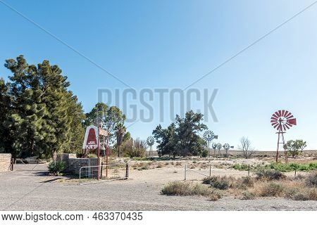 Fraserburg, South Africa - Sep 3, 2022: Seven Windmills Are Visible At The Ou Klipskuur Self-caterin