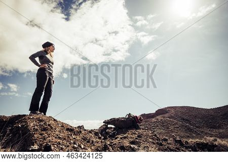 Young Womn Hiker Standing And Looking At The Road During Mountain Trekking - Tourism And Adventure T
