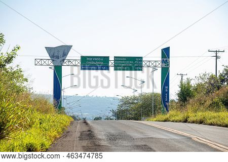 Cassilandia, Mato Grosso Do Sul, Brazil - 05 08 2022: Sign At The Arrival Of The Brazilian City Cass