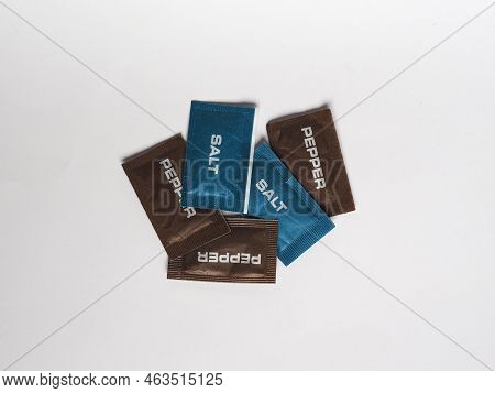 Single Dose Salt And Pepper Sachet